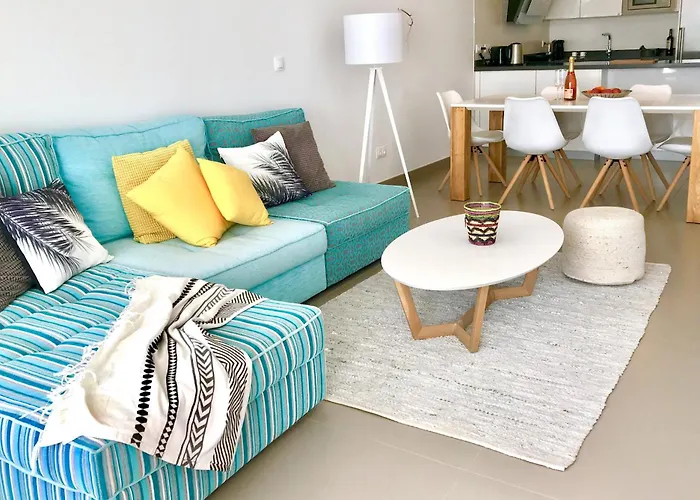 3 - Proche Du Port De Cabopino A マルベーリャ