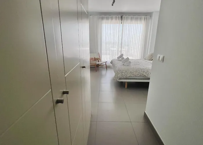 3 - Proche Du Port De Cabopino A Apartamento