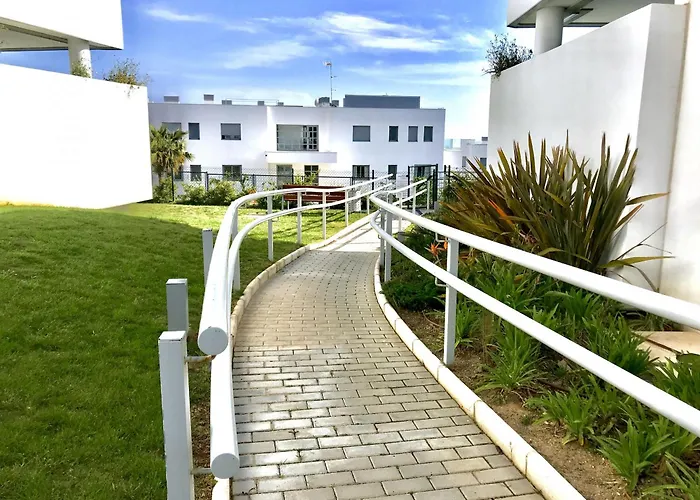 3 - Proche Du Port De Cabopino A Apartamento *