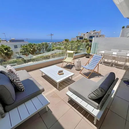 Apartment 3 - Proche Du Port De Cabopino A