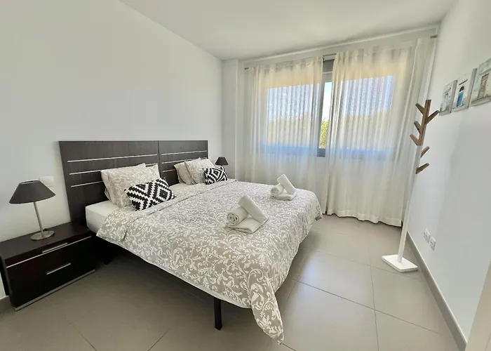 Apartment 3 - Proche Du Port De Cabopino A *