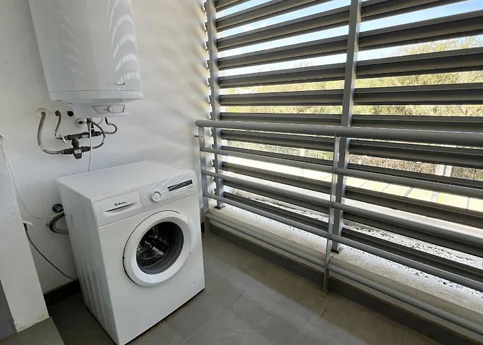 3 - Proche Du Port De Cabopino A * Marbella